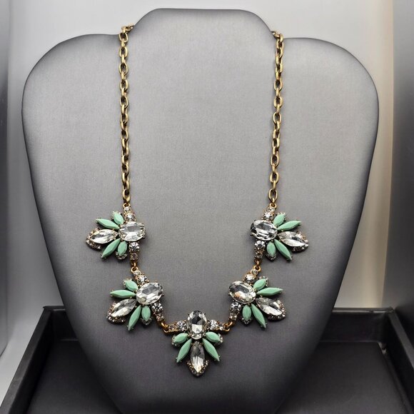 J.Crew Rhinestone & Acrylic Statement Necklace 16" Antique Gold Tone Mint Green - Picture 2 of 7